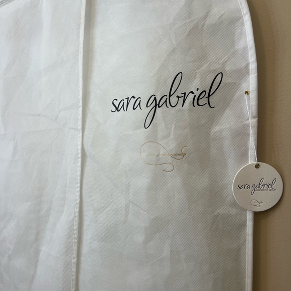 Sara Gabriel Horsehair veil w/blusher - never been worn. - Picture 3 of 5